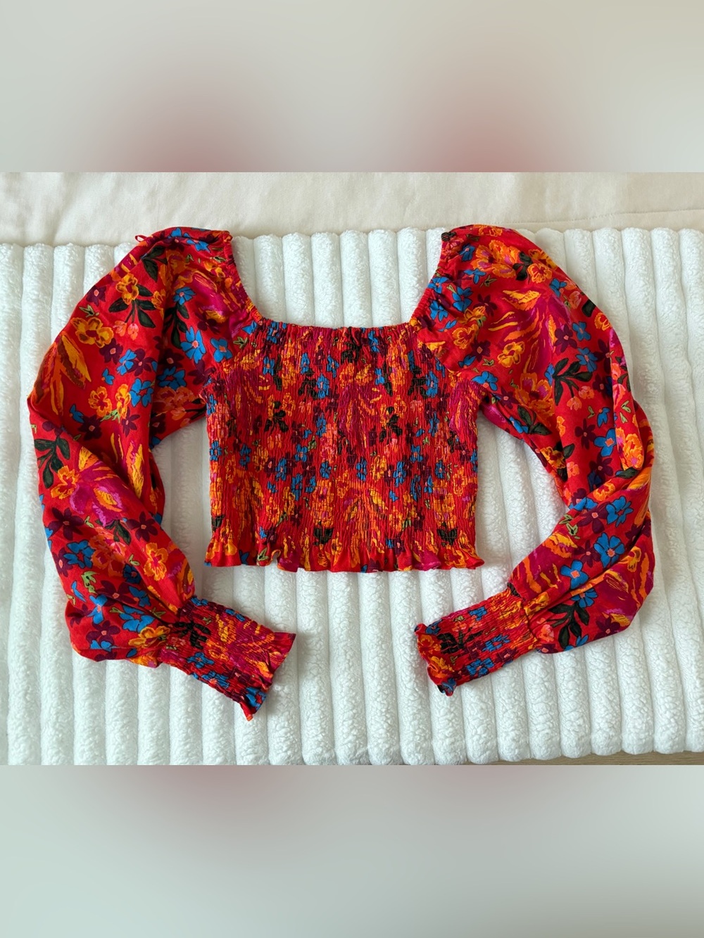 Maison d’Amelie Paris Smocked Red Floral Puff-Sleeve Crop Top